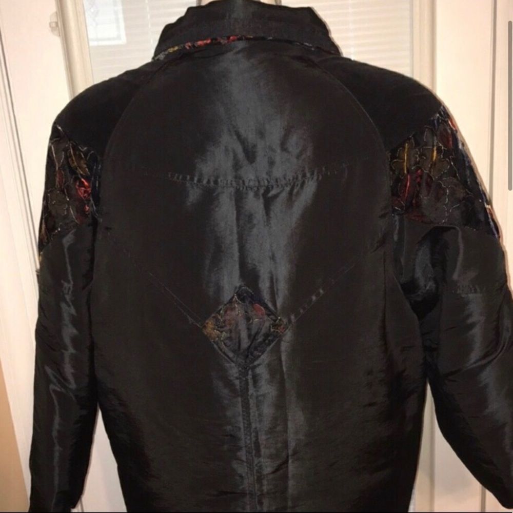 CS Black Winter Coat MEDIUM - Picture 3 of 6
